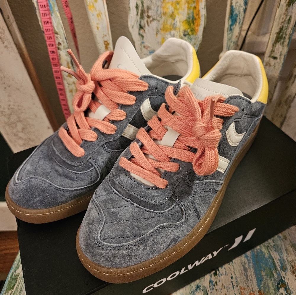 Coolway sneakers. Nearly new. Size 8/39.